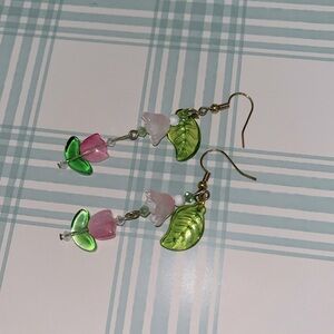 Rose and leaf flower dangly earrings